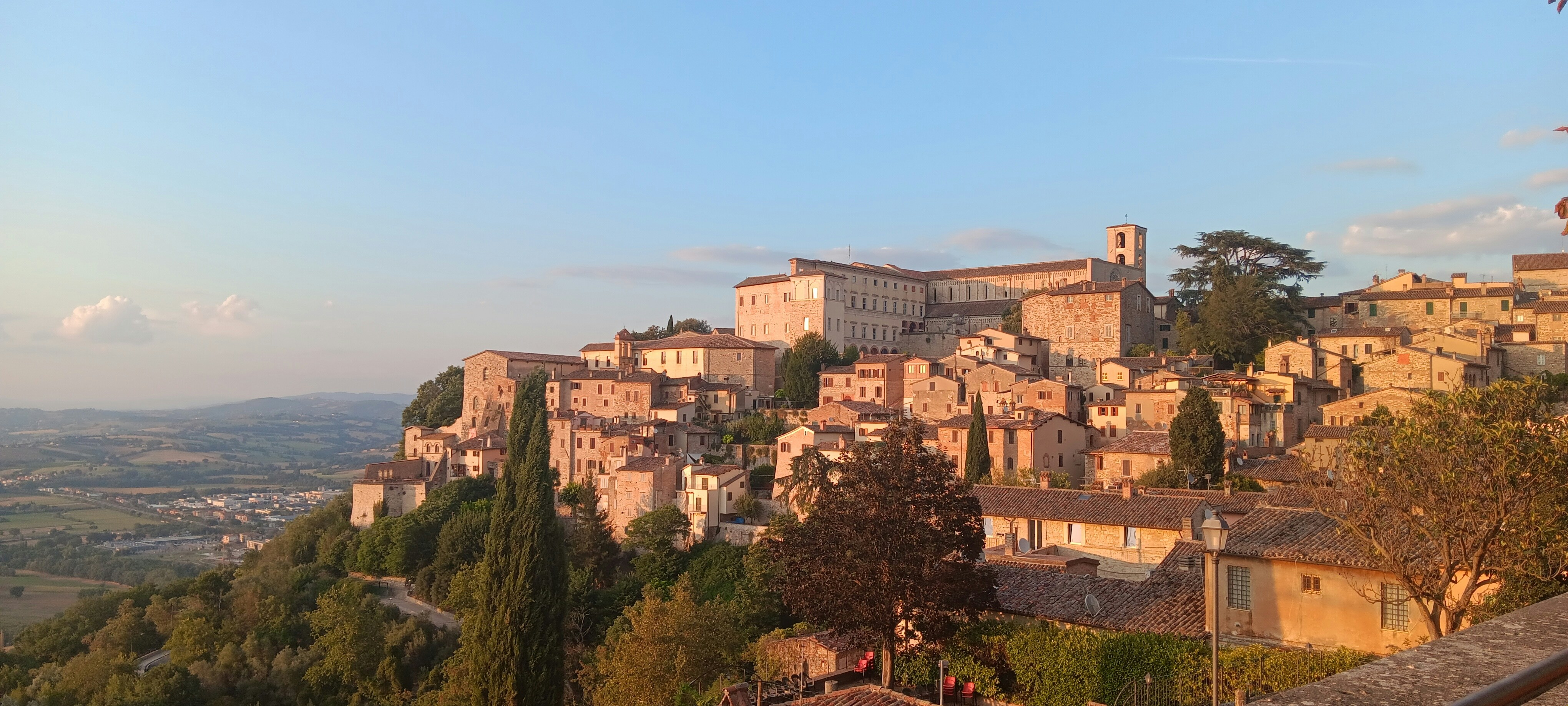 Perugia: Cosa Vedere e Scoprire tra i Borghi Medievali dell'Umbria
